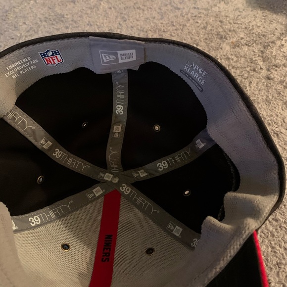 Men’s Hat - Picture 8 of 8